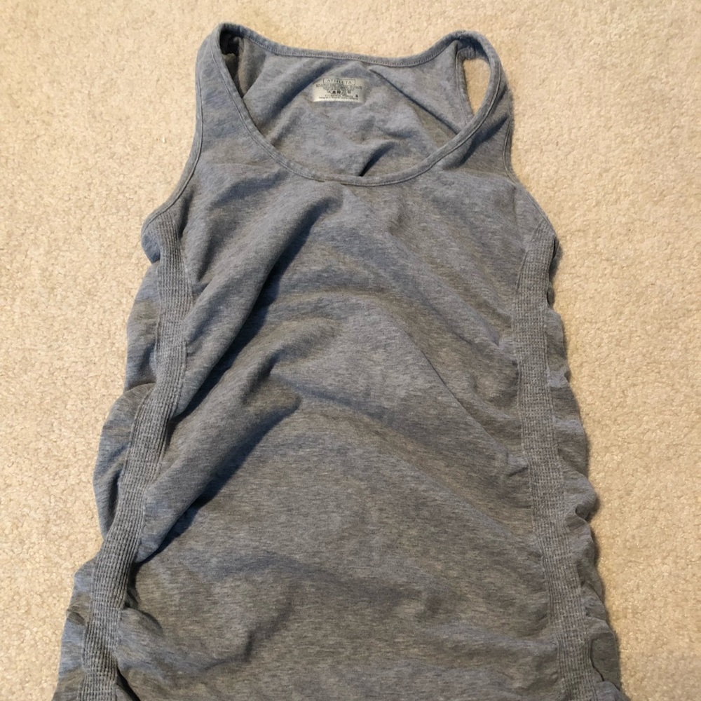 ATHLETA GRAY TOP SIZE SMALL